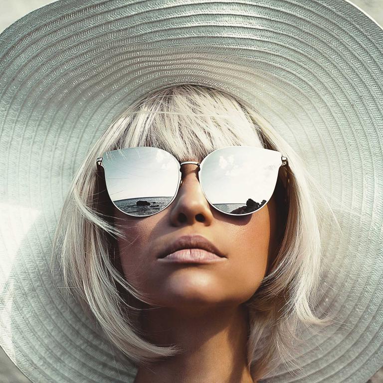 The Allure of Mirror Sunglasses: ShadeSaint's Reflective Collection - ShadeSaint