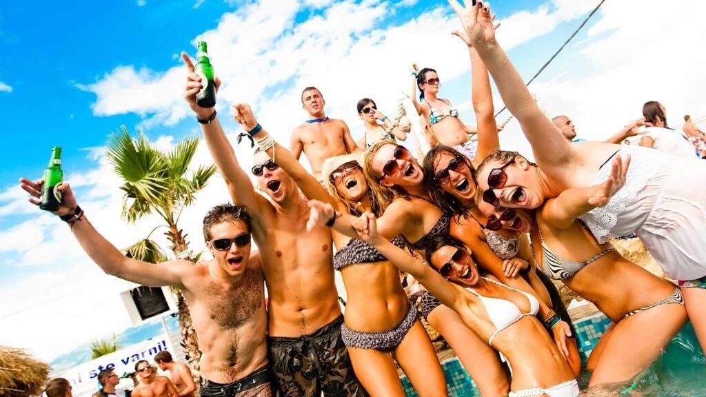 Top 5 Spring Break Destinations to Flaunt Your ShadeSaint Sunglasses - ShadeSaint